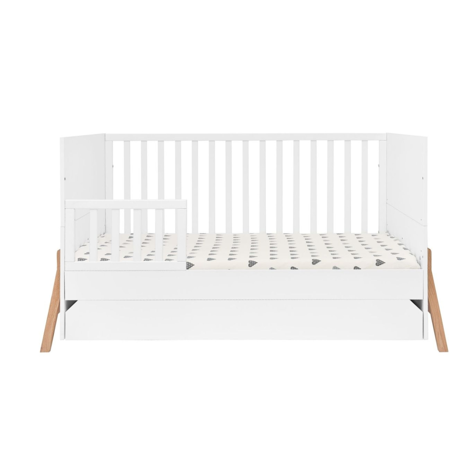 Patut bebe transformabil, cu sertar, lemn/MDF, Alb, stil scandinav, 140 x 70 cm, colectia LOTTA