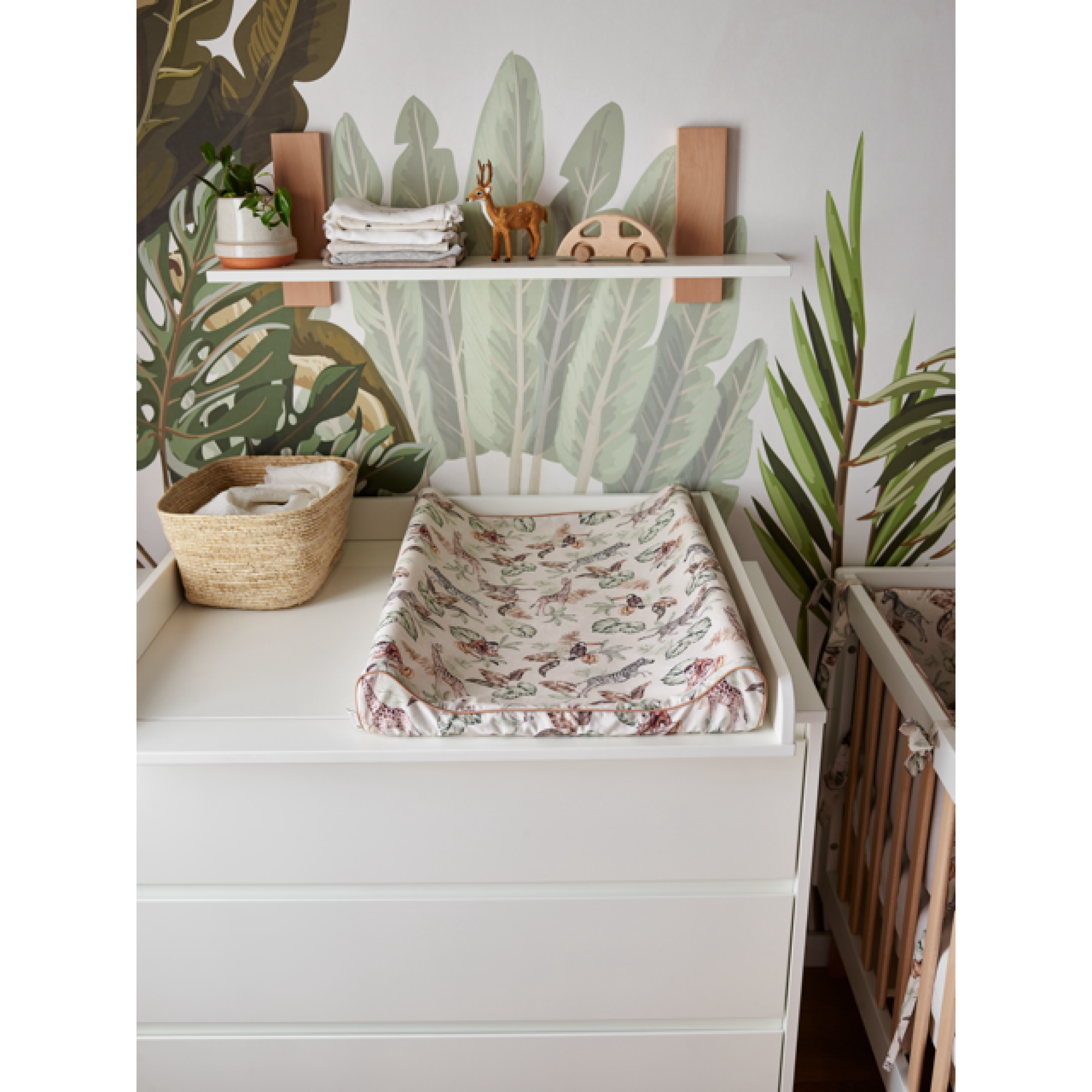 Comoda 3 sertare, MDF/Lemn de Fag, ALB, stil Scandinav, colectia Swing