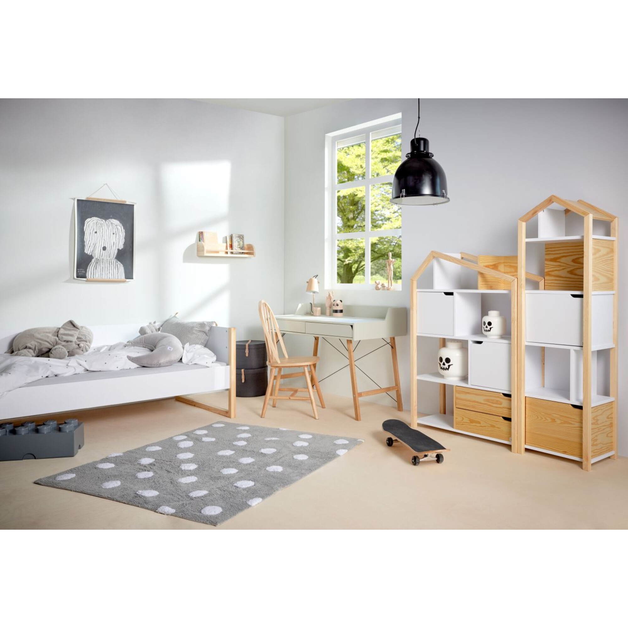 Biblioteca Montessori Joey, tip casuta, cu 3 rafturi, 2 dulapioare, lemn de pin, ALB, colectia TATAM, 160x46 cm