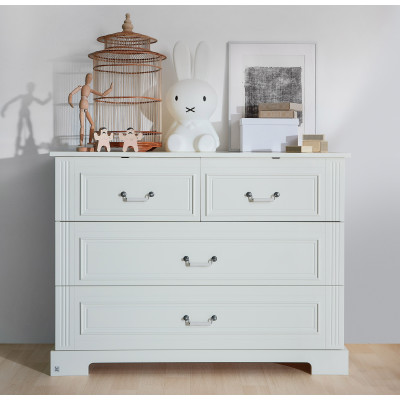 Comoda 4 sertare cu manere de portelan, MDF, Alb, stil clasic-romantic, 120x90 cm, colectia INES