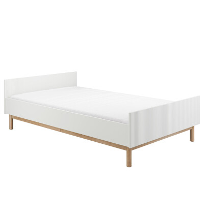 Pat copii 120x200 din lemn masiv / MDF, colectia Miloo, alb