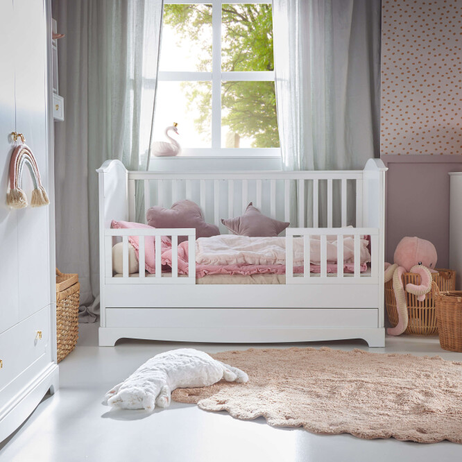 Patut bebe cu sertar, MDF/Lemn, ALB, stil clasic-romantic, 70x140 cm, colectia Royal