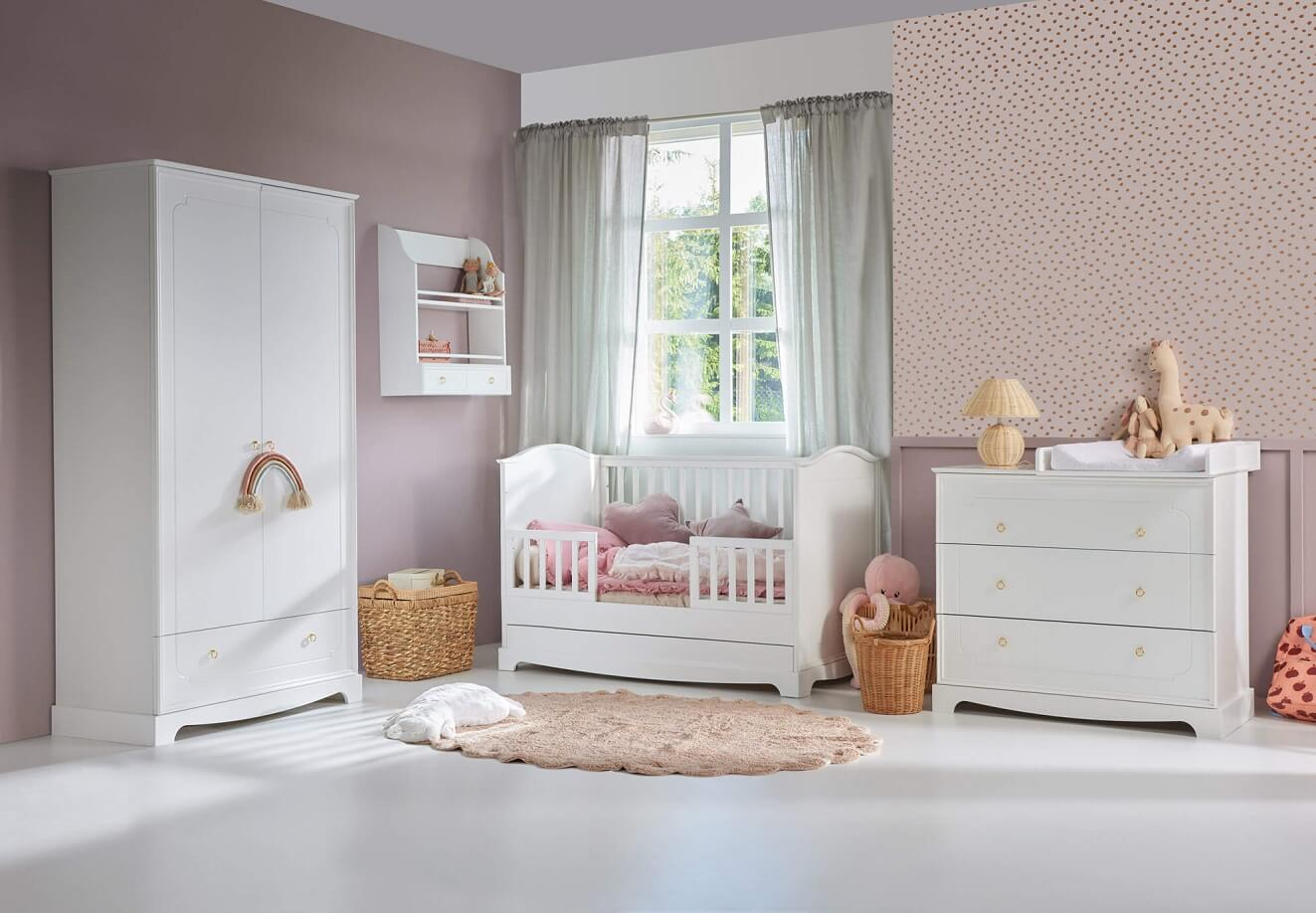 mobilier clasic pentru copii colectia Royal